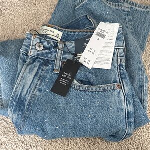Abercrombie & Fitch Baggy Rhinestone Women's Jeans